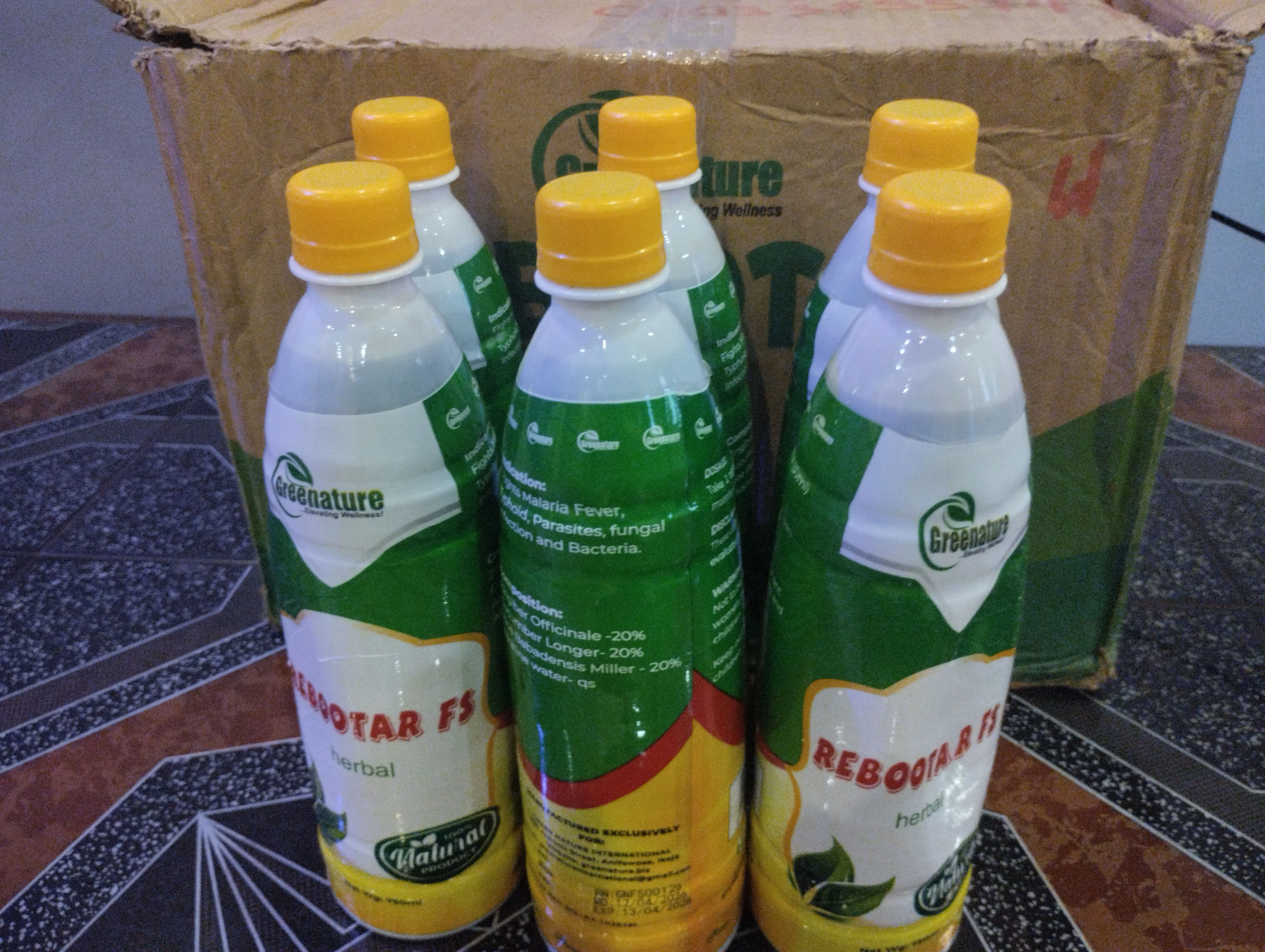 Rebootar herbal wellness product – lifestyle shot